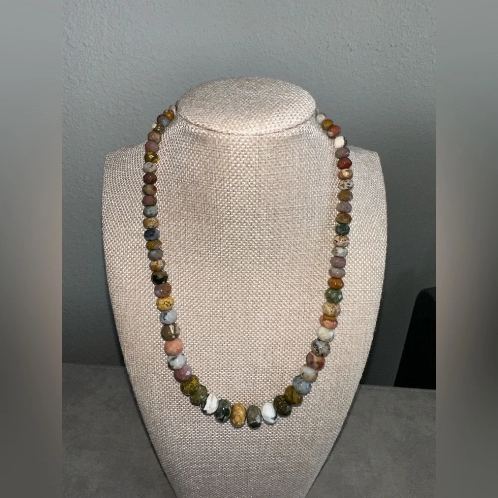 Natural multicolored bead necklace by Jay King - Picture 2 of 10